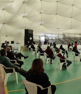 Ischia, aggressione a volontari open day vaccinale: quattro denunce