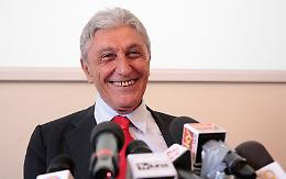 Bassolino: «Allargare il centrosinistra»
