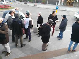 Flop Sardine a Scampia, in piazza solo una trentina