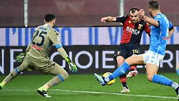 Genoa-Napoli 2-1, azzurri beffati dall'ex Pandev 