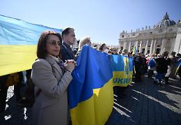 Ucraina-Russia, il Papa: «Guerra è una pazzia, pronto a tutto per fermarla»