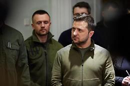 Ucraina, Zelensky: «Russia non merita di restare tra Paesi civilizzati»