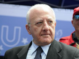 De Luca: «Il Pascale vittima degli interessi del Nord e dei cafoni al Governo»