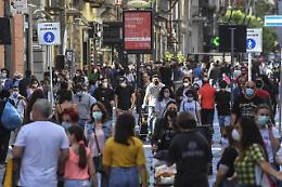 Fase 2, il report: «In Italia Rt sotto 1 ma focolai attivi»