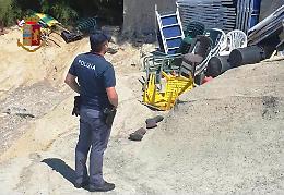 Lido abusivo a Marechiaro, scatta il sequestro