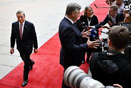 Crisi energia, Draghi: «Lavorare insieme, a rischio unità Ue»