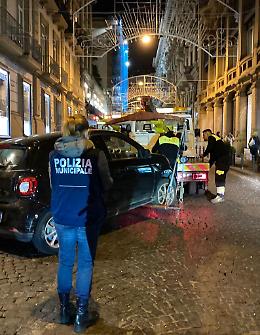 Green pass, controlli a Napoli: sospesa una serata a Chiaia