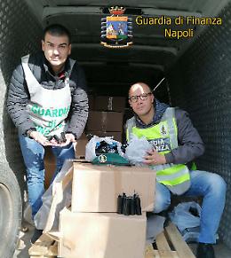 Lotta ai botti illegali: sequestrati oltre 800 chili di "cobra"