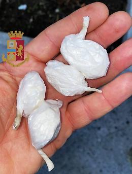 Rione Don Guanella, sorpreso con la droga: arrestato