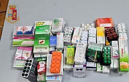 Vicaria, vende farmaci in strada: denunciata