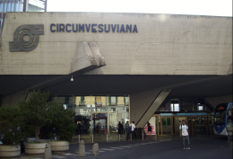 Allarme bomba a Porta Nolana, evacuata stazione Circum