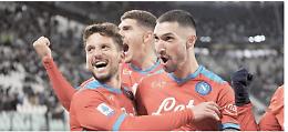 Pari di cuore nella gara che non si doveva giocare. Chiesa risponde a Mertens