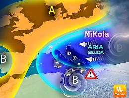 Meteo Italia, gelo si intensifica: al Sud tonnellate di neve in collina