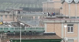 Coronavirus, colloqui sospesi: centinaia i detenuti in rivolta
