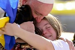 Papa Francesco a Lesbo tra i profughi, il 16 aprile la visita del Pontefice