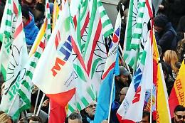 Si fermano le tute blu: manifestazioni a Milano, Firenze e Napoli