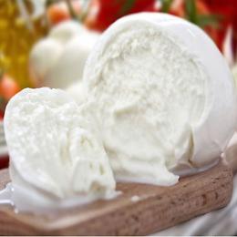 Made in Italy: Mozzarella Dop, consorzio di tutela compie 40 anni. Al via le celebrazioni