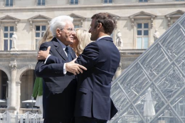 Mattarella e Macron al Louvre per l'inaugurazione della mostra “Napoli a Parigi"