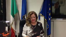 Flora Beneduce con Campania Libera: «De Luca figura trasversale»