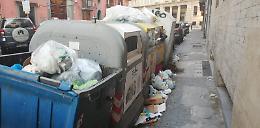 Rifiuti e degrado in via Chiatamone, appello ai cittadini