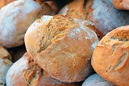 Campania, allarme prezzi: pane fino a 6 euro al chilo