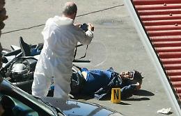 Ercolano, commerciante di preziosi spara e uccide due rapinatori