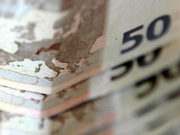 Flat tax, soglia detrazioni e superbonus: le ipotesi allo studio del governo