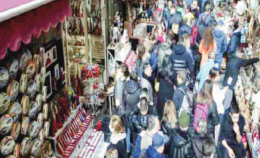 Napoli e Campania, boom di turisti per l'Immacolata