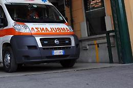 Scuolabus si ribalta nel Mantovano, 23 ragazzi feriti