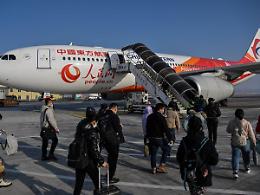 Covid, stop della Cina a quarantena per stranieri