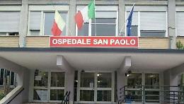 La polizia anche negli ospedali San Paolo e San Leonardo