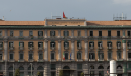 Iaccarino: «Hotel de Londres torni un albergo»