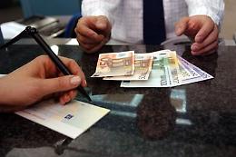 Rimborsi, spunta terzo binario