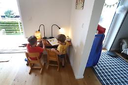 Bonus baby sitter 2021: si parte oggi. 100 euro a settimana, come fare domanda 
