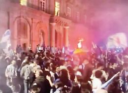 L'apoteosi in città: è di nuovo festa per tutta la notte