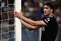 Fifa, Infantino: «Inaccettabile razzismo contro Vlahovic»