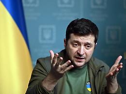 Zelensky a Parigi: «Nessun cessate il fuoco»