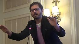 Borrelli aggredito, salvato dalla scorta