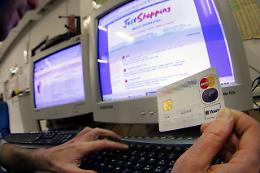 Hacker beneventano vende biglietti ferroviari comprati con carta clonata
