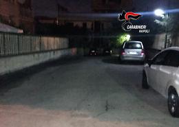 Si aggrappa alla portiera dell'auto dell'ex, trascinata a terra: muore una 24enne