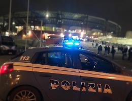 Ubriachi e al varco sbagliato: due tifosi inglesi arrestati prima della partita