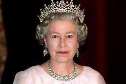 Regno Unito, morta a 96 anni la Regina Elisabetta