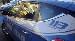 Armato di accetta semina panico al Caf, arrestato