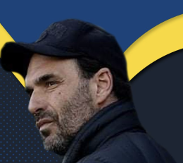 Schiaffo a un calciatore, squalificato l'allenatore della Juve Stabia