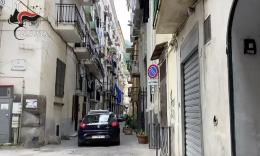 Camorra, impronte digitali su fucile: 4 misure cautelari nel clan D'Alessandro