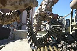 Libia, "rischio guerra totale"