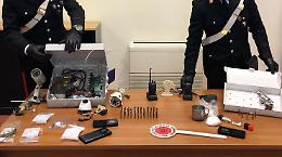 Traffico di droga a Napoli, 22 arresti: smantellata rete di broker internazionali