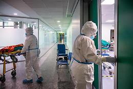Covid in Italia, 63.992 contagi e 112 morti