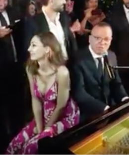 Gigi D'Alessio e la Tatangelo ancora insieme VIDEO
