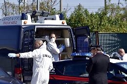 Malore improvviso mentre è in auto: la tragedia davanti alla moglie e ai passanti